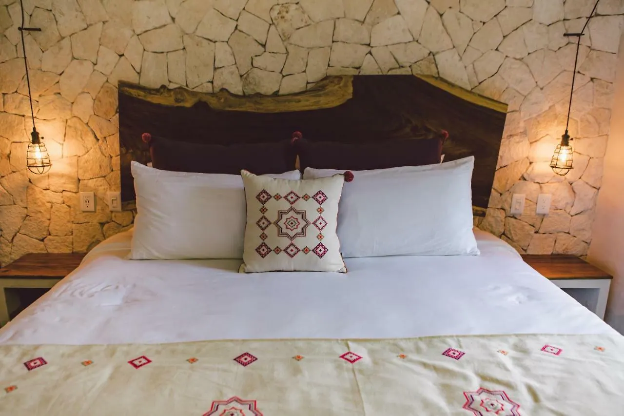 Maka Hotel Boutique 图卢姆