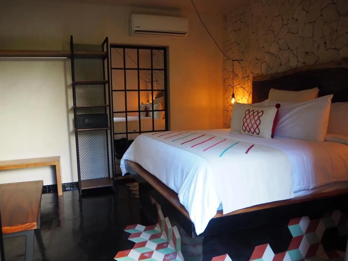 Maka Hotel Boutique 图卢姆